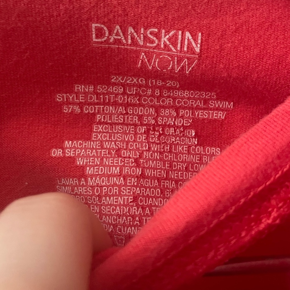 🐷Danskin Now pink 2 piece shirt and jacket🐷 - Picture 5 of 9